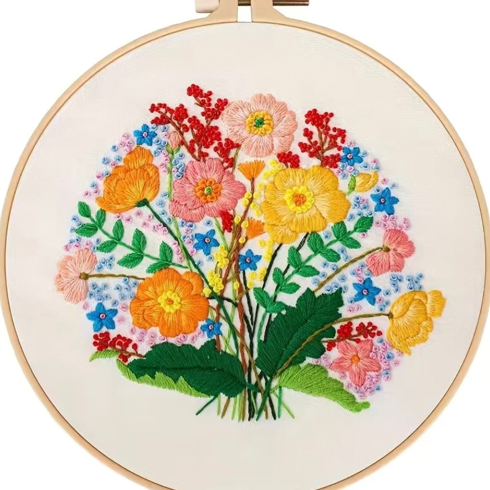 DIY Flower Pattern Embroidery kit Include Cloth Threads, Needles & Instruction - Picture 1 of 4